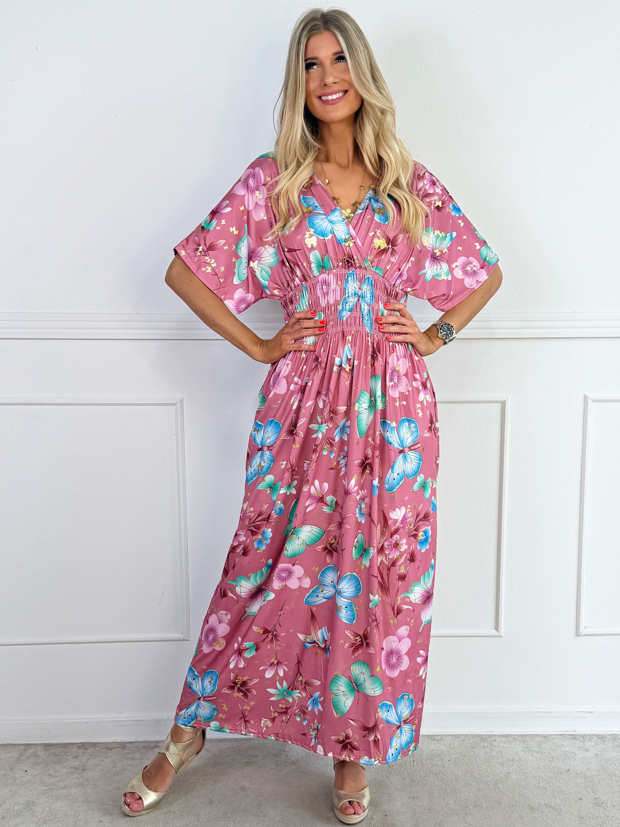 Pams Fairytale - Lang elastisk kjole i fint blomster- og sommerfugleprint